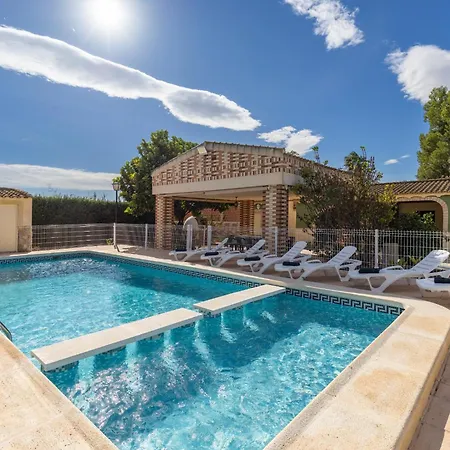 The Azure Retreat By Fidalsa Villa *